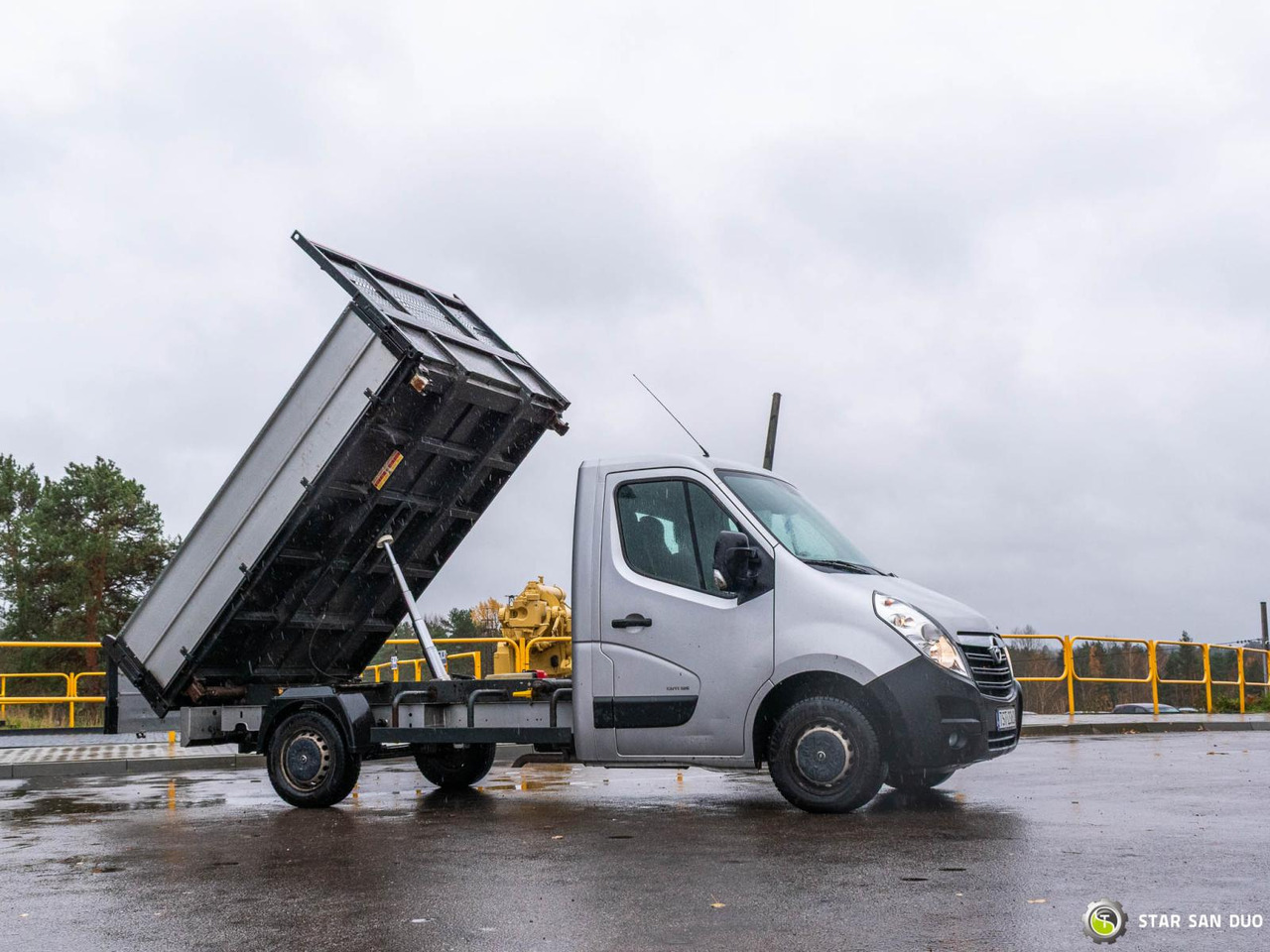 - Volquete camión: foto 4 - Volquete camión: foto 4