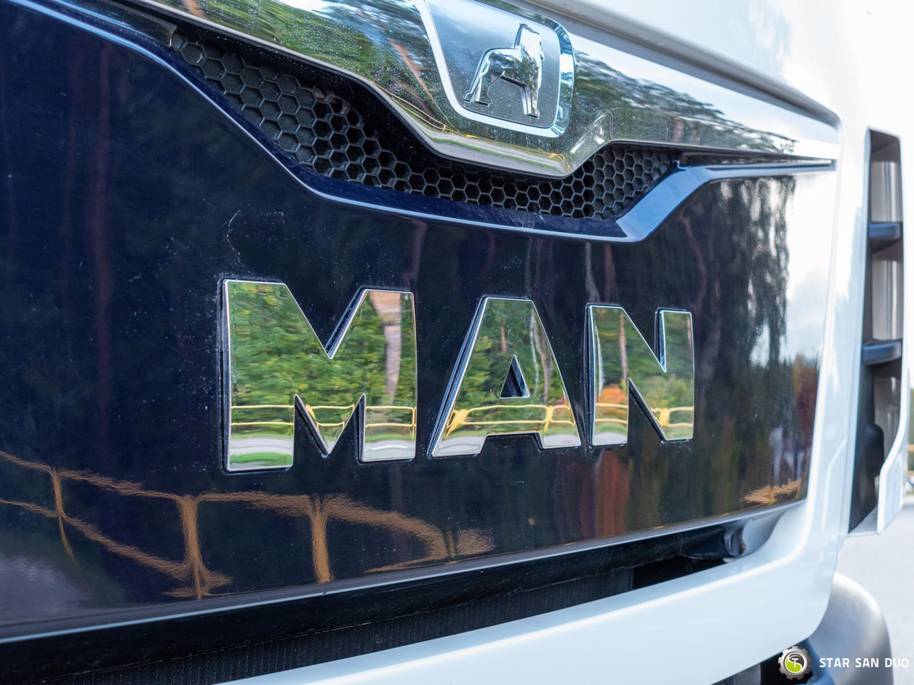 - Camión grúa: foto 5 - Camión grúa: foto 5