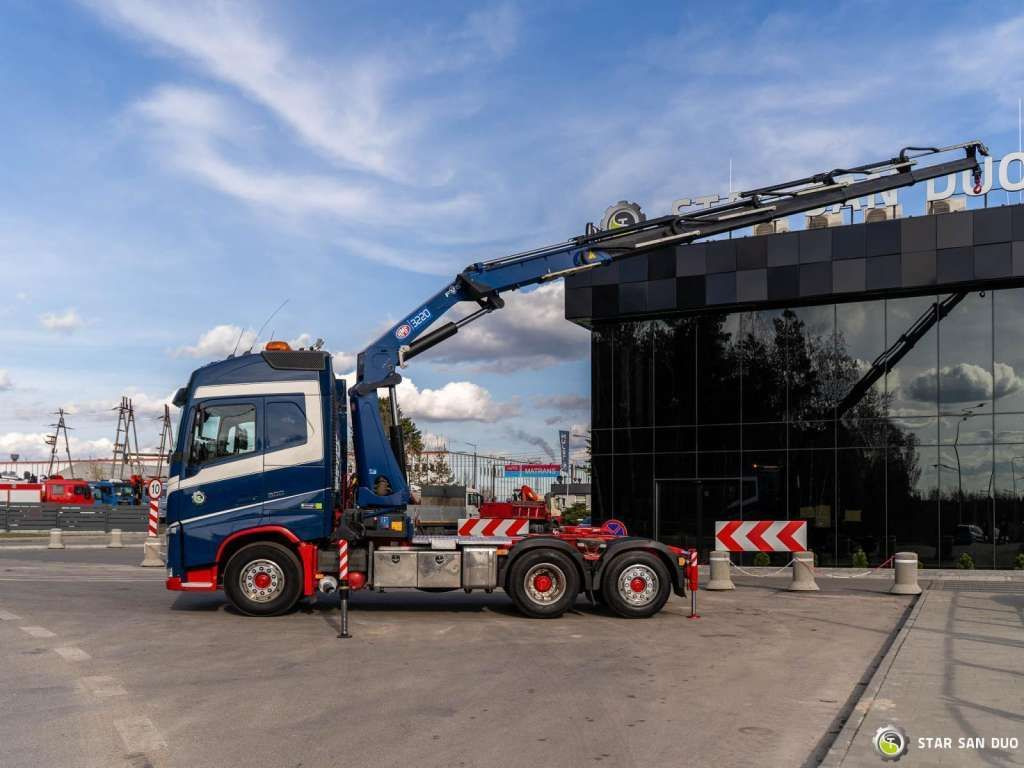 Volvo FH 500 6x2 HMF 3220-K5 HDS Crane Euro 6 - Camión grúa, Cabeza tractora: foto 2 Volvo FH 500 6x2 HMF 3220-K5 HDS Crane Euro 6 - Camión grúa, Cabeza tractora: foto 2