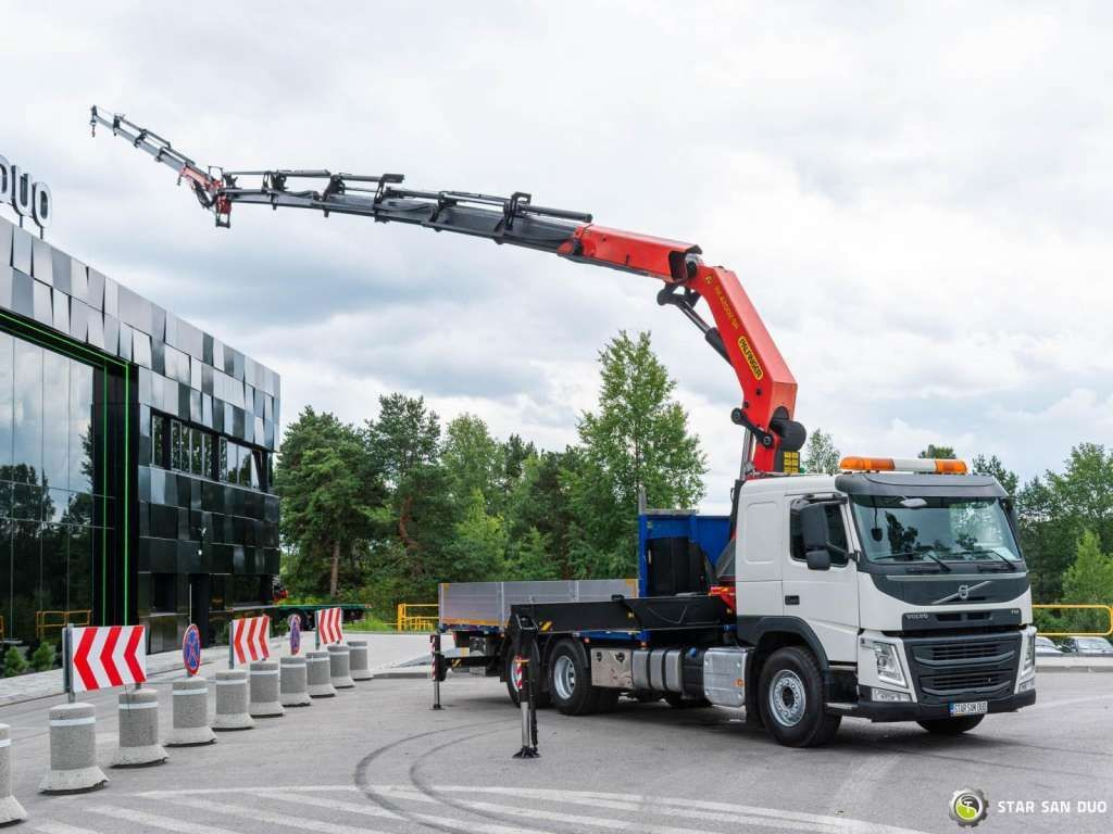 Volvo FM 460 6x2 PALFINGER PK 42002 FLY JIB Crane Eu - Camión grúa: foto 3 Volvo FM 460 6x2 PALFINGER PK 42002 FLY JIB Crane Eu - Camión grúa: foto 3
