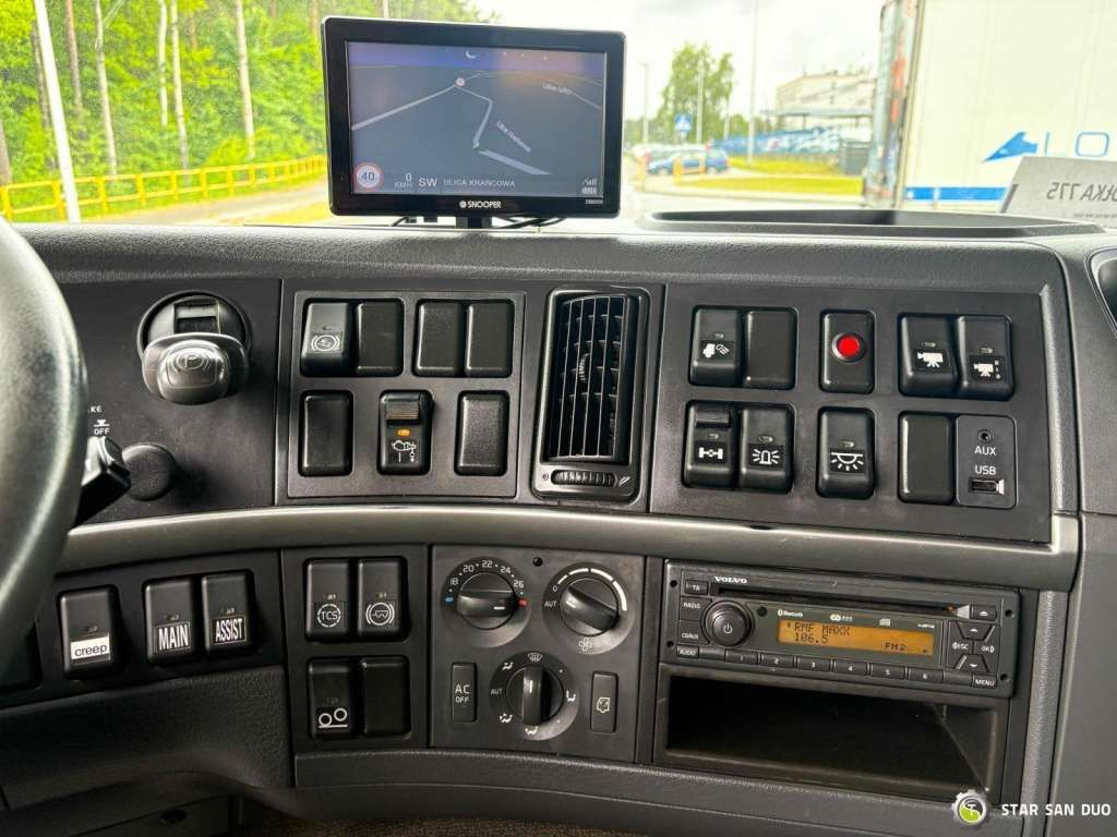 Camión grúa Volvo  FM 460 6x4x4 HMF 3220 Crane HDS: foto 16