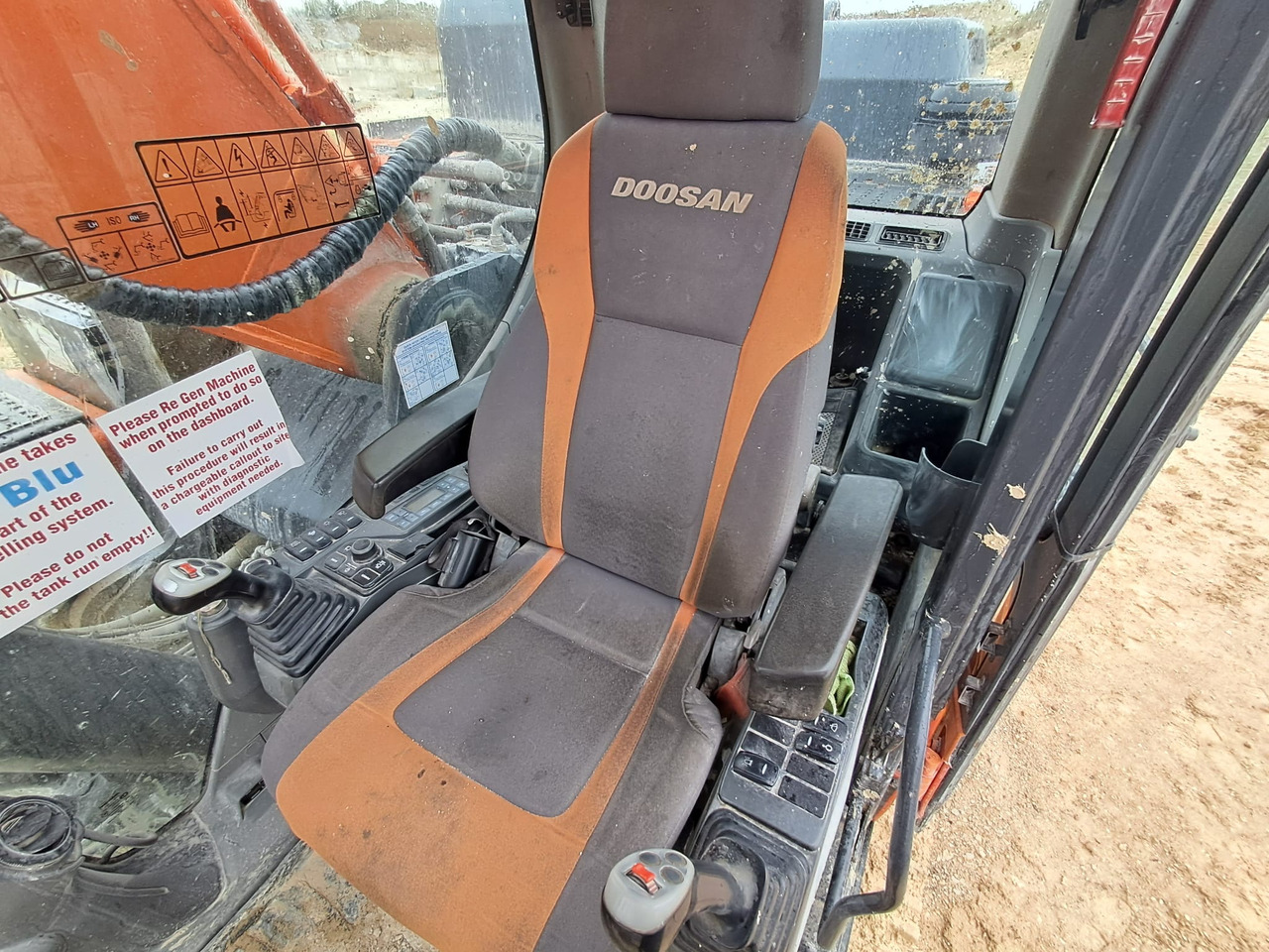 Leasing financiero de DOOSAN DX 420 LC leasing DOOSAN DX 420 LC: foto 19