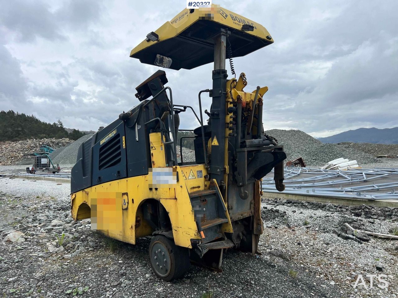 Bomag BM600/15 Asfalt fres - Construcción de carreteras: foto 1 Bomag BM600/15 Asfalt fres - Construcción de carreteras: foto 1