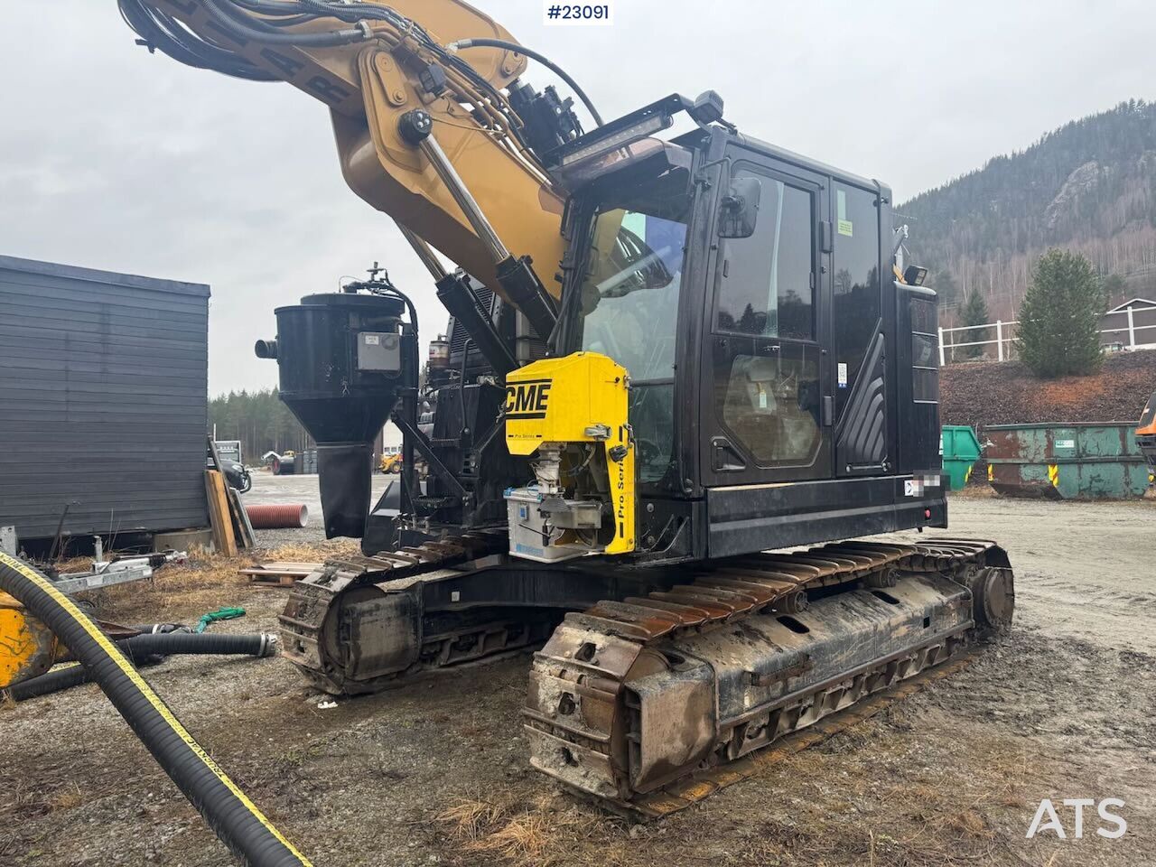 Caterpillar 325FLCR Beltegraver m/ AMV XD 1155 T RH Boreapplikasjon - Excavadora de cadenas: foto 2 Caterpillar 325FLCR Beltegraver m/ AMV XD 1155 T RH Boreapplikasjon - Excavadora de cadenas: foto 2