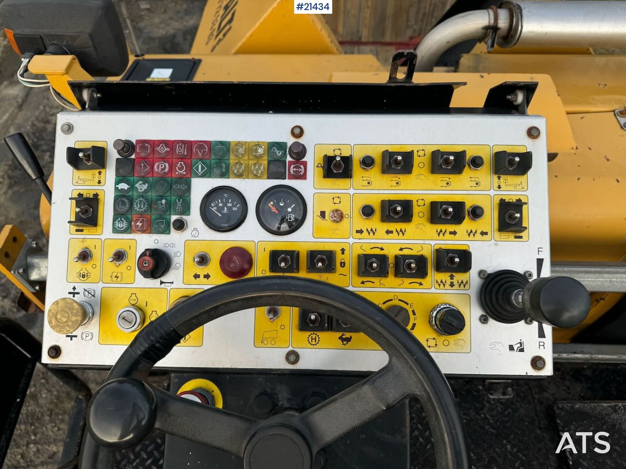 Pavimentadora de asfalto Caterpillar AP 300: foto 30