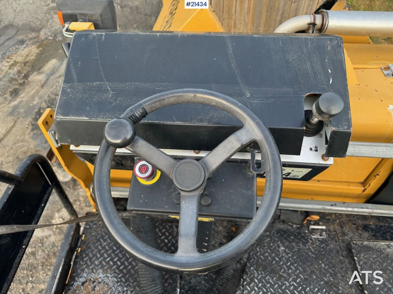Pavimentadora de asfalto Caterpillar AP 300: foto 29