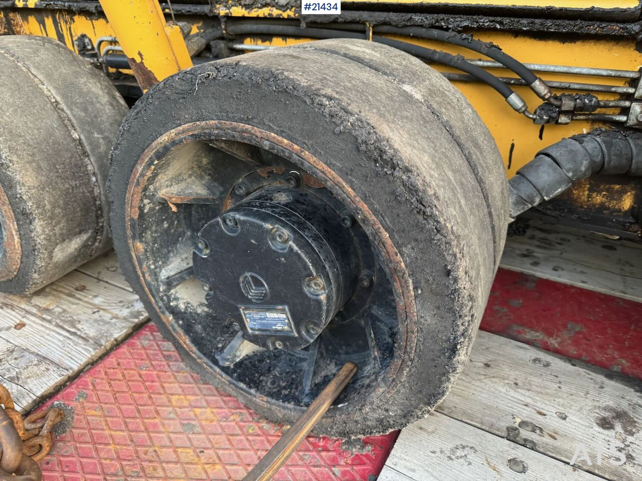 Pavimentadora de asfalto Caterpillar AP 300: foto 33