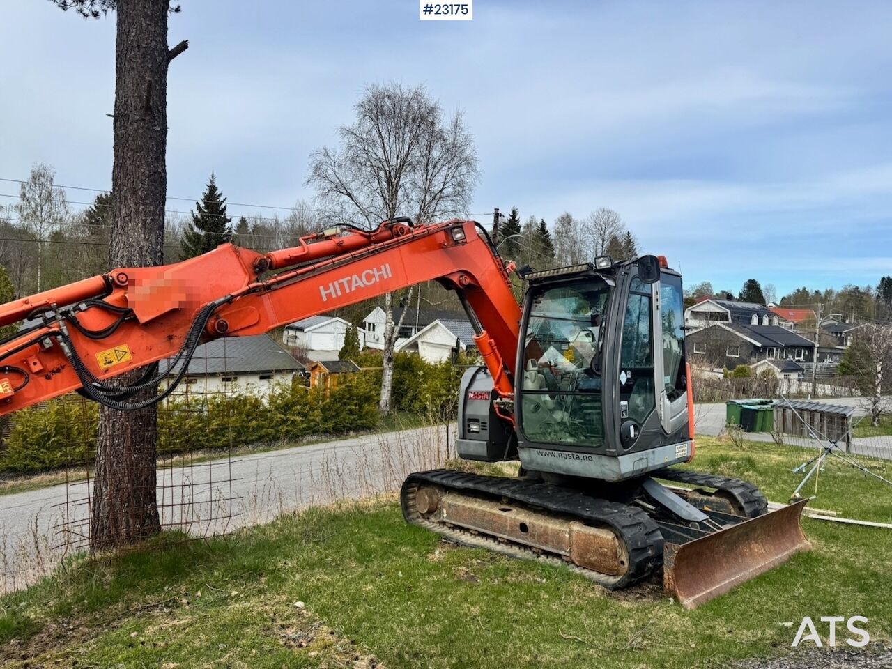 Hitachi ZX85US-3 Beltegraver m/ 3 skuffer og Klype – 2800 Timer! - Excavadora de cadenas: foto 1 Hitachi ZX85US-3 Beltegraver m/ 3 skuffer og Klype – 2800 Timer! - Excavadora de cadenas: foto 1