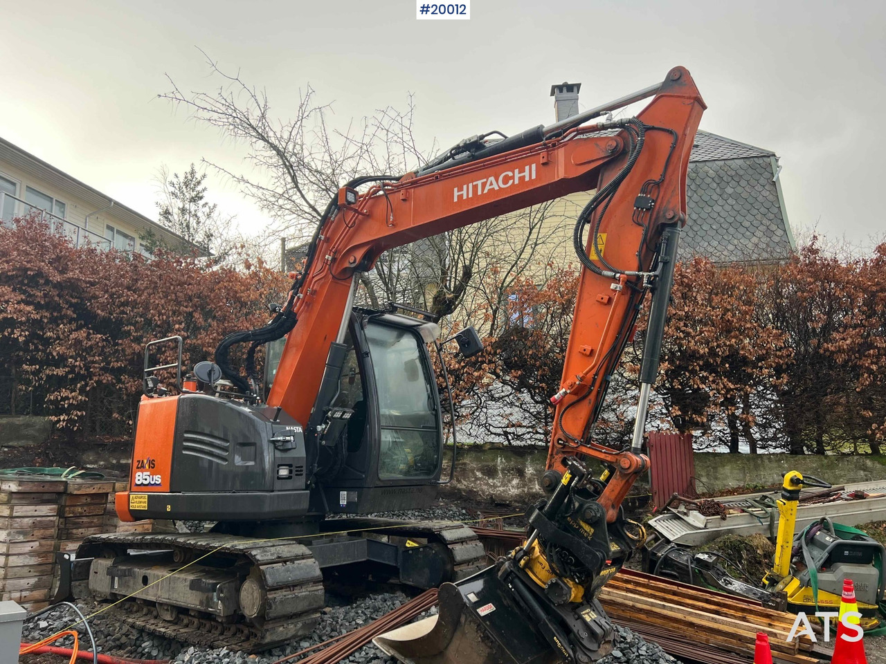 Hitachi zx85us-6 gravemaskin m/ rototilt med klype og pusseskuffe - Excavadora de cadenas: foto 2 Hitachi zx85us-6 gravemaskin m/ rototilt med klype og pusseskuffe - Excavadora de cadenas: foto 2