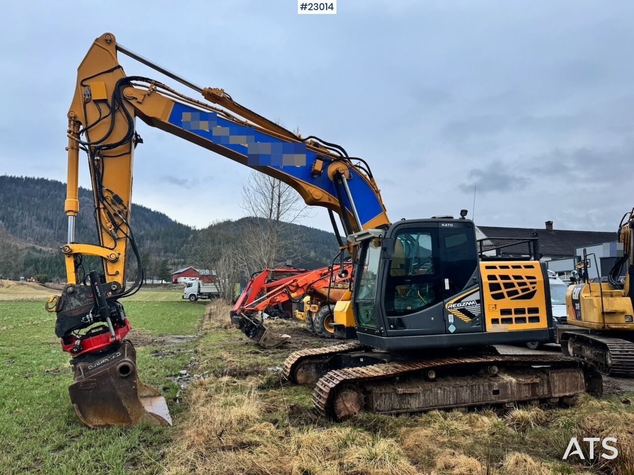 Kato HD823 Beltegraver – GPS – Rototilt – 2 skuffer - Excavadora de cadenas: foto 2 Kato HD823 Beltegraver – GPS – Rototilt – 2 skuffer - Excavadora de cadenas: foto 2