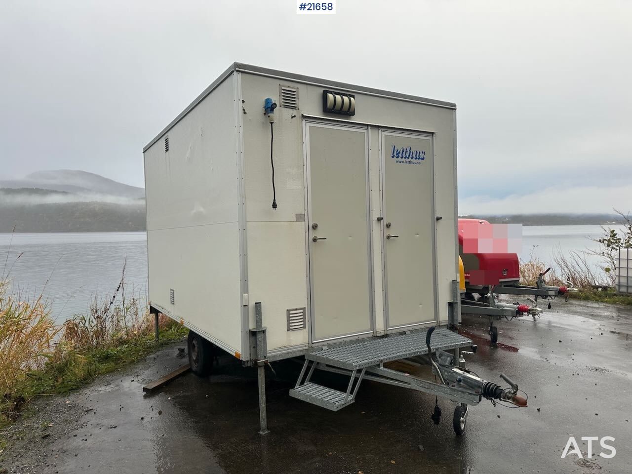 Letthus brakke - Casa contenedor, Remolque: foto 1 Letthus brakke - Casa contenedor, Remolque: foto 1