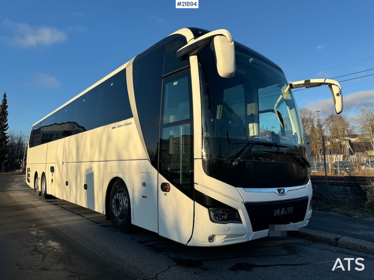 MAN Lion´s Coach 6x2 Turbuss. 63 seter. SE VIDEO - Autocar: foto 4 MAN Lion´s Coach 6x2 Turbuss. 63 seter. SE VIDEO - Autocar: foto 4