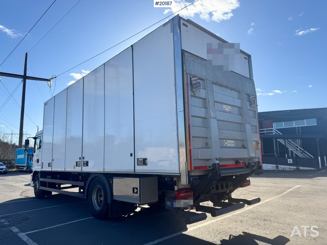 MAN TGM 18.290 - Camión caja cerrada: foto 4 MAN TGM 18.290 - Camión caja cerrada: foto 4