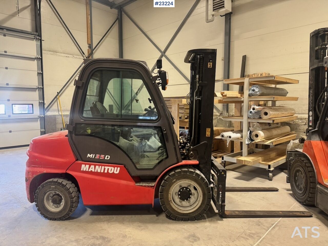 Manitou M135D Truck – 2400 timer! - Carretilla elevadora: foto 2 Manitou M135D Truck – 2400 timer! - Carretilla elevadora: foto 2