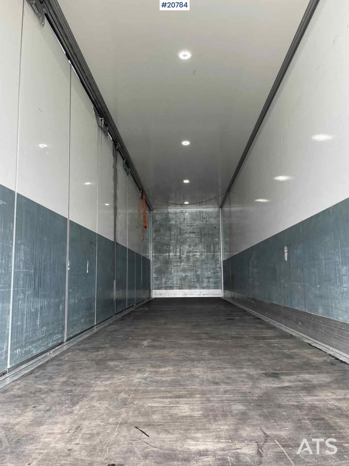 Camión caja cerrada Mercedes Actros: foto 27 Camión caja cerrada Mercedes Actros: foto 27