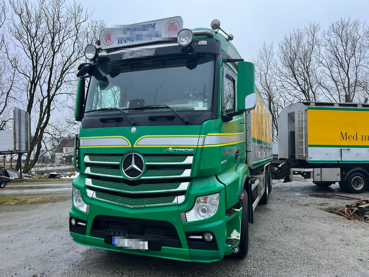 Mercedes Actros - Cisterna camión: foto 4 Mercedes Actros - Cisterna camión: foto 4