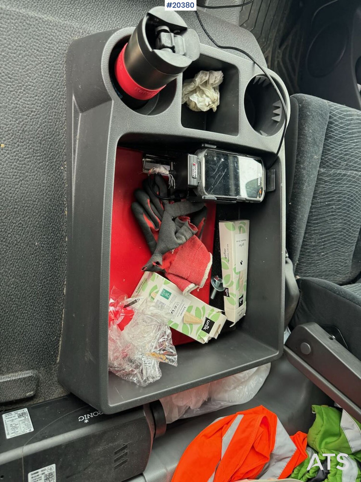 Camión caja cerrada Mercedes Atego 1524: foto 36