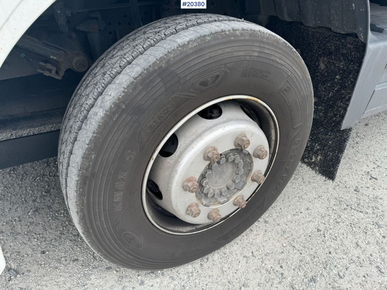 Camión caja cerrada Mercedes Atego 1524: foto 12