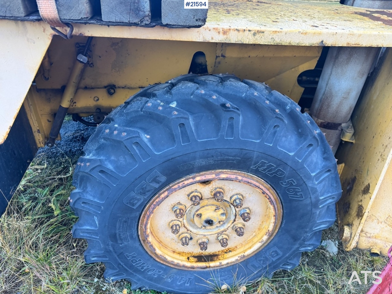 Autogrúa Moelven Moelven 694 m/ 2 forlengere og 2 kroker.: foto 16 Autogrúa Moelven Moelven 694 m/ 2 forlengere og 2 kroker.: foto 16