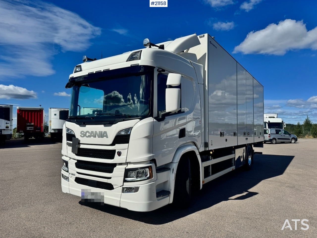 Scania P360 - Camión caja cerrada: foto 1 Scania P360 - Camión caja cerrada: foto 1