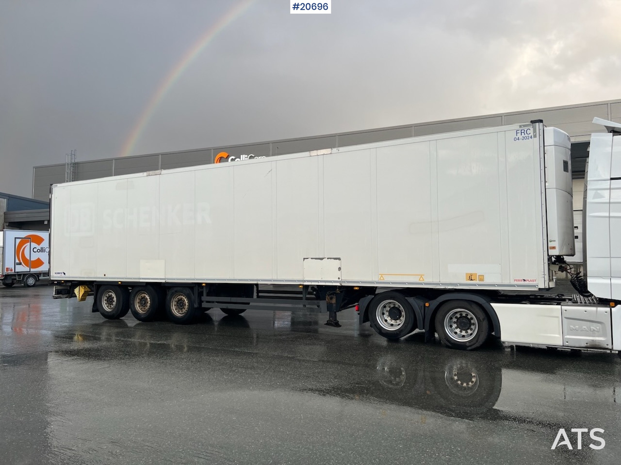 Schmitz thermotralle m/ Ny FRC godkjenning til 6/2028 , bommer, 2 temp soner & ny service - Frigorífico semirremolque: foto 2 Schmitz thermotralle m/ Ny FRC godkjenning til 6/2028 , bommer, 2 temp soner & ny service - Frigorífico semirremolque: foto 2