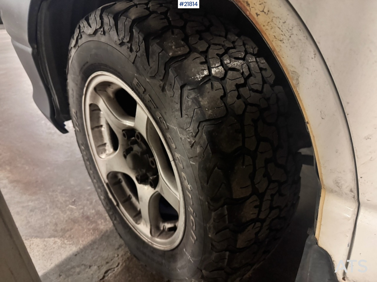 Furgón Toyota HIACE: foto 6