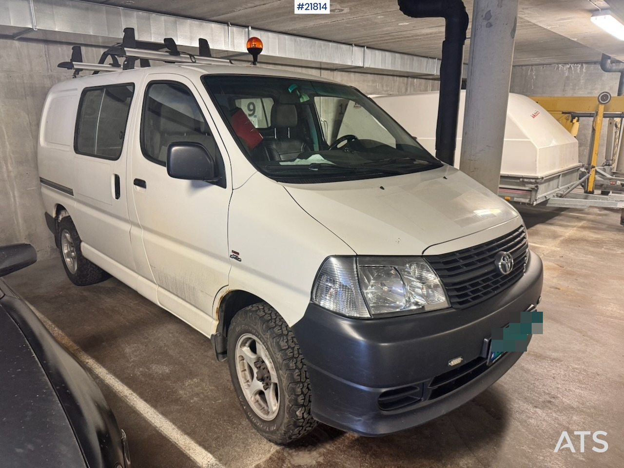 Furgón Toyota HIACE: foto 22