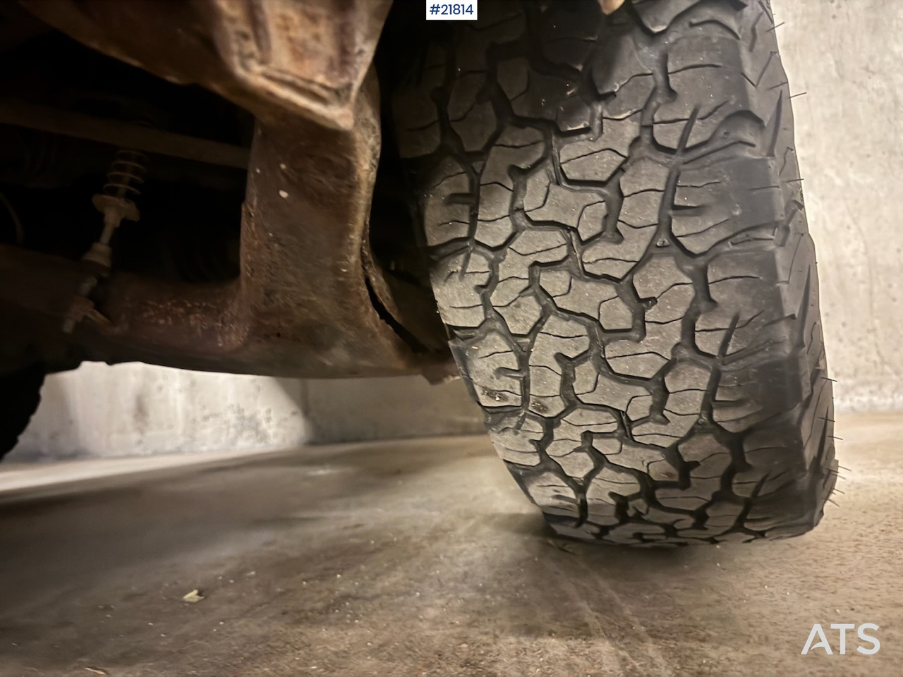 Furgón Toyota HIACE: foto 7