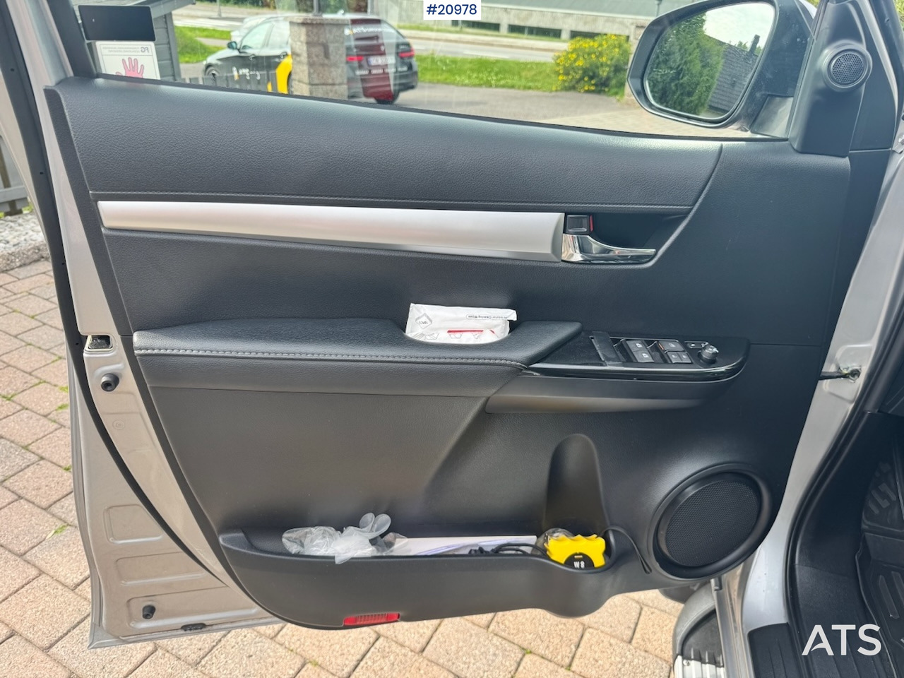 Pick-up Toyota HILUX: foto 46
