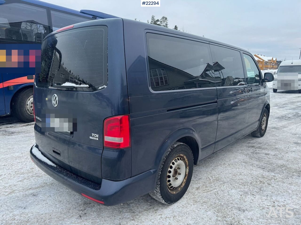 Volkswagen Caravelle – 7 seter med rullestolheis - Minibús, Furgoneta de pasajeros: foto 4 Volkswagen Caravelle – 7 seter med rullestolheis - Minibús, Furgoneta de pasajeros: foto 4