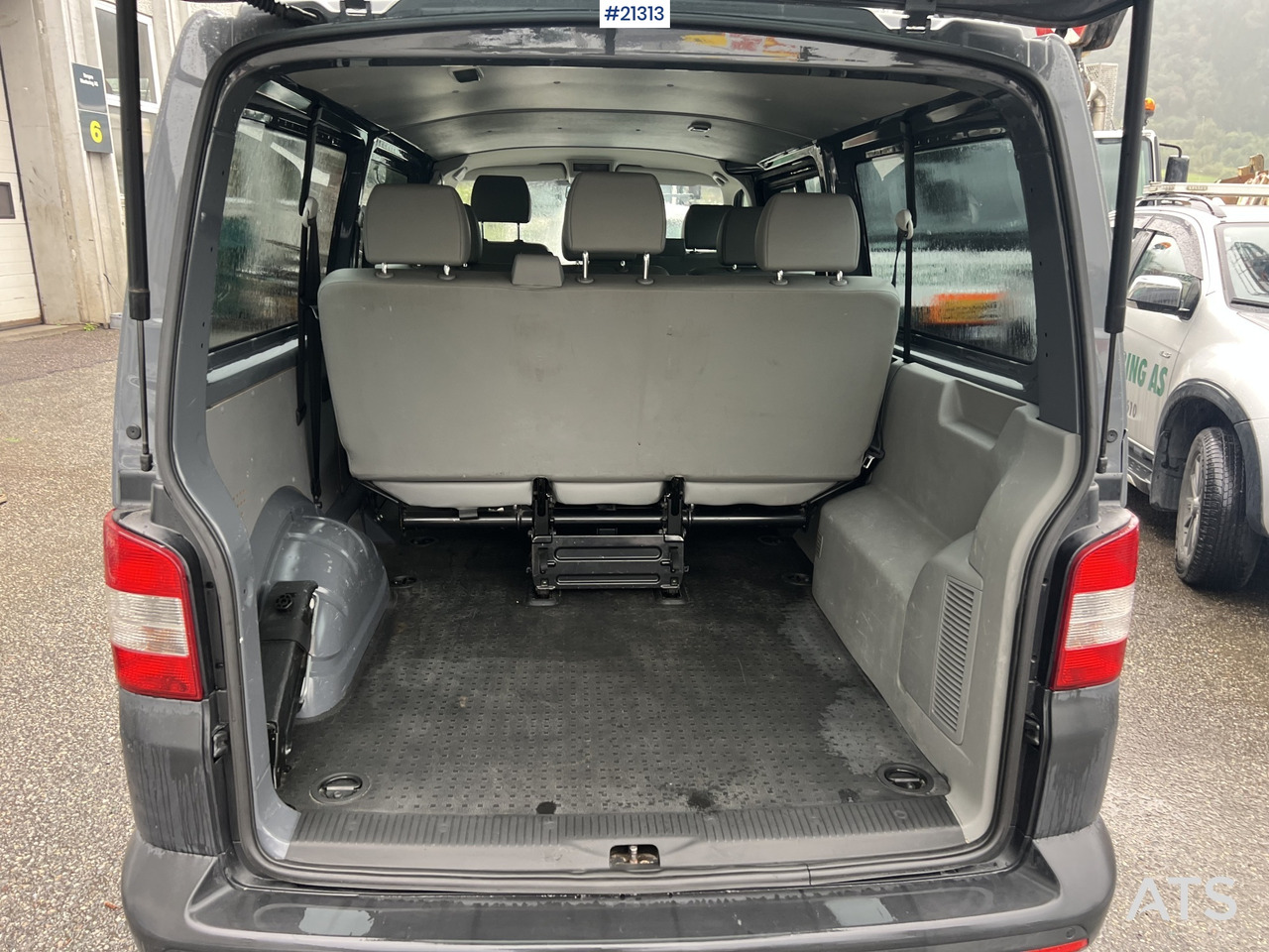 Minibús, Furgoneta de pasajeros Volkswagen kombi 9 seter: foto 25