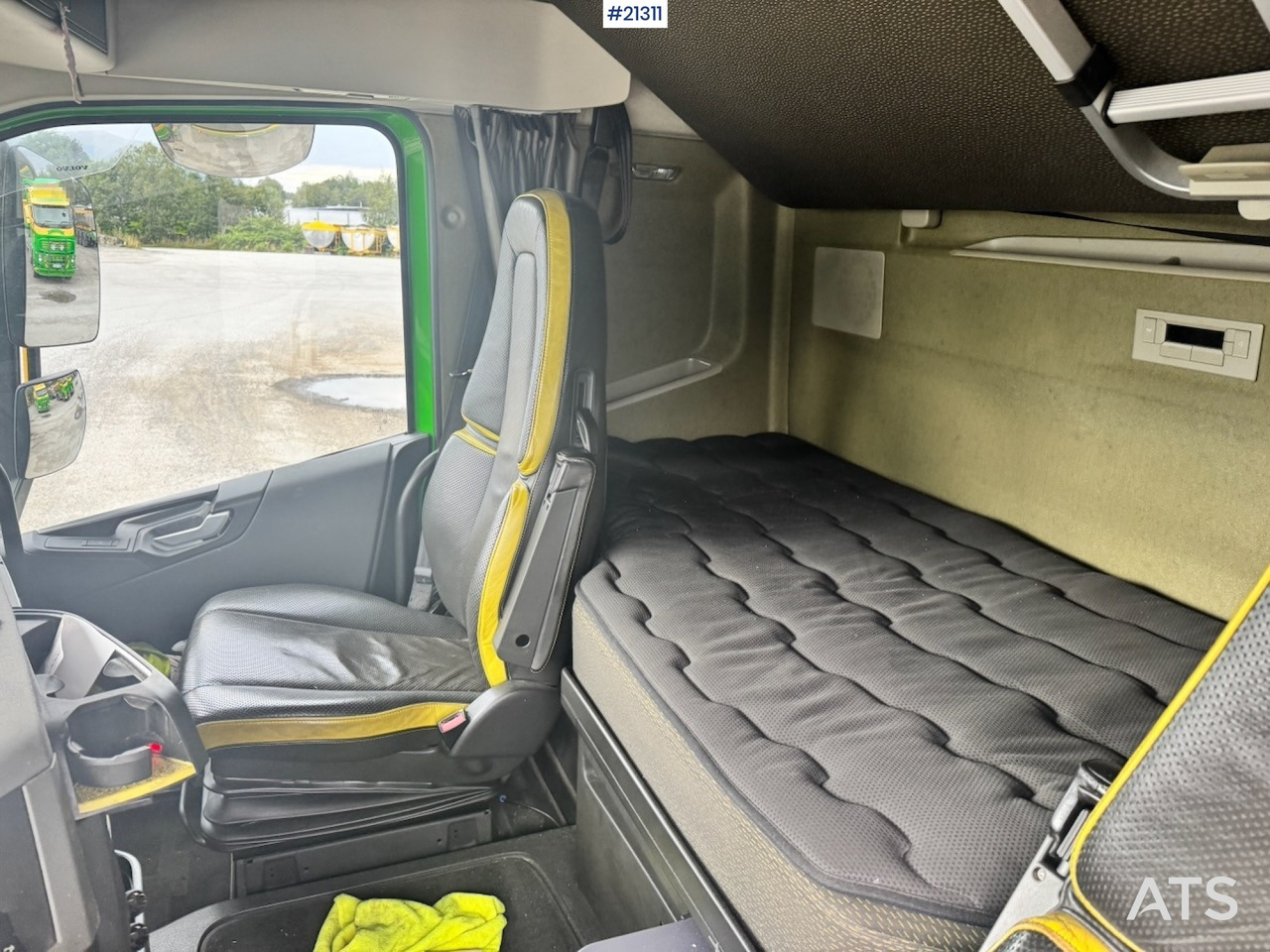 Multibasculante camión Volvo FH16 750 6x2 Krokbil: foto 30