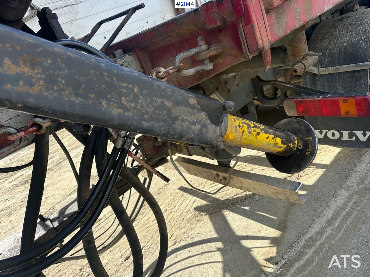 Camión forestal Volvo FH16: foto 30