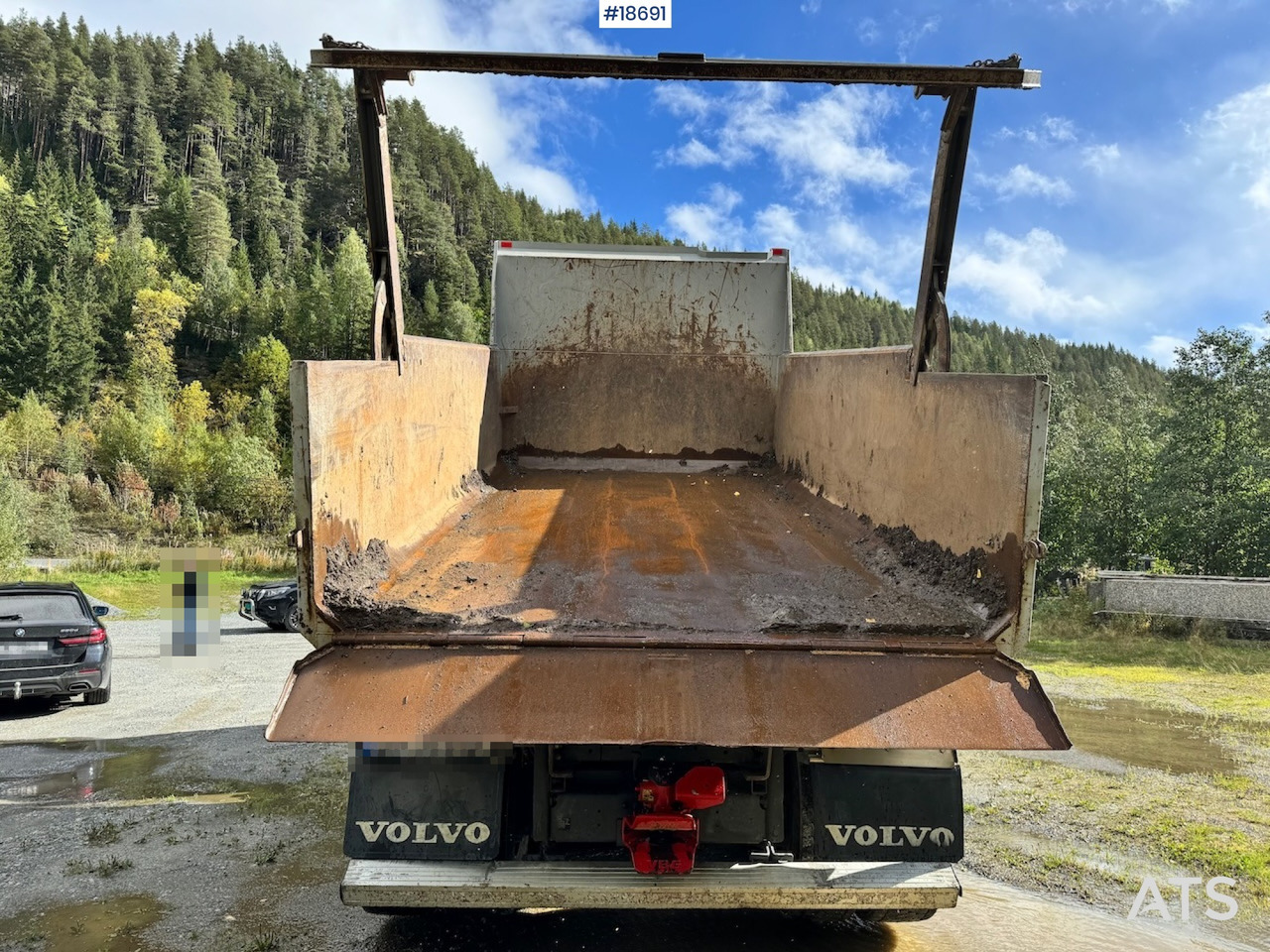 Volvo FH650 - Volquete camión: foto 4 Volvo FH650 - Volquete camión: foto 4