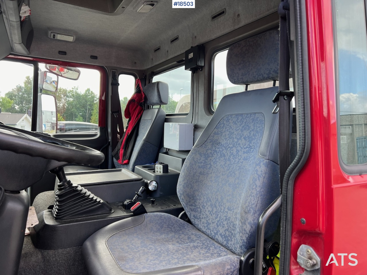 Grua de remolque autos Volvo FL-6: foto 26