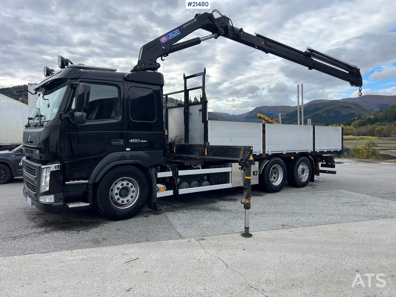 Volvo FM460 6x2 Kranbil m/ 2018 26t/m HMF kran - Camión grúa: foto 1 Volvo FM460 6x2 Kranbil m/ 2018 26t/m HMF kran - Camión grúa: foto 1