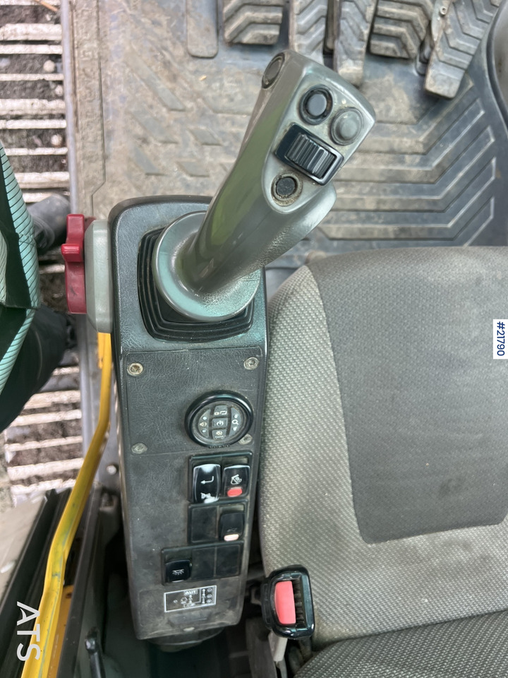 Excavadora Volvo ec210cl gravemaskin m/ rototilt, pusseskuffe og tannskuffe: foto 27