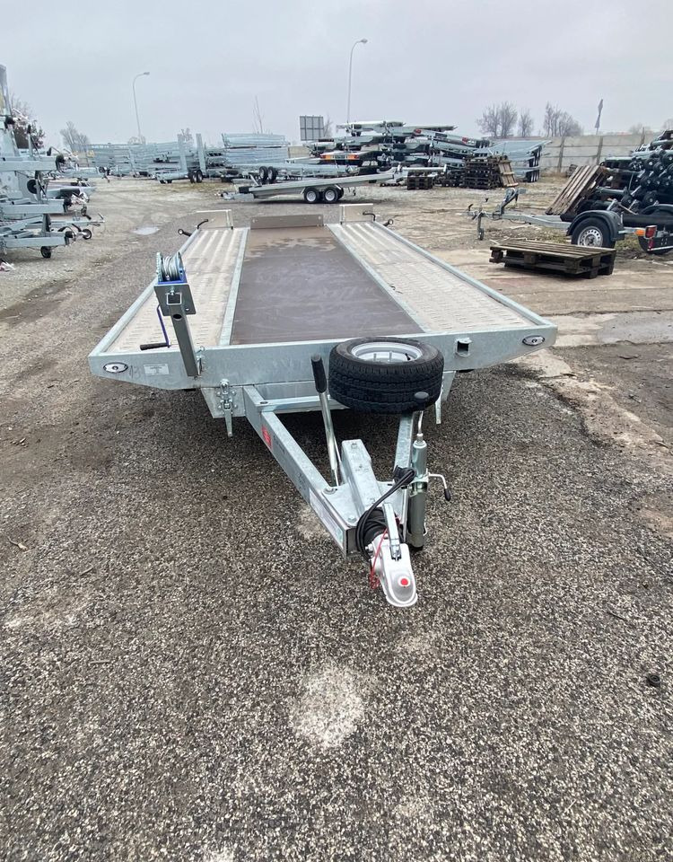 Niewiadów Saturn 4,5 x 2,10 sklejka - Portavehículos remolque: foto 1 Niewiadów Saturn 4,5 x 2,10 sklejka - Portavehículos remolque: foto 1