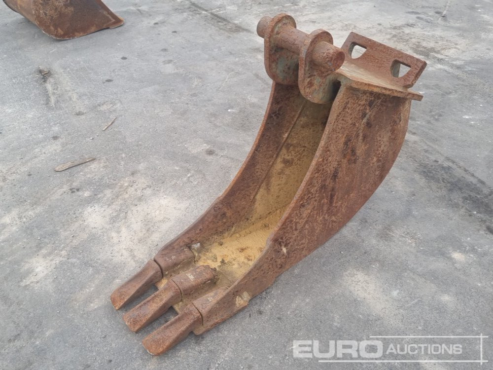 10" Digging Bucket MS03 - Cazo: foto 1 10" Digging Bucket MS03 - Cazo: foto 1