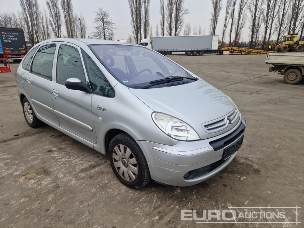 Coche 2004 Citroen Xsara Picasso: foto 7