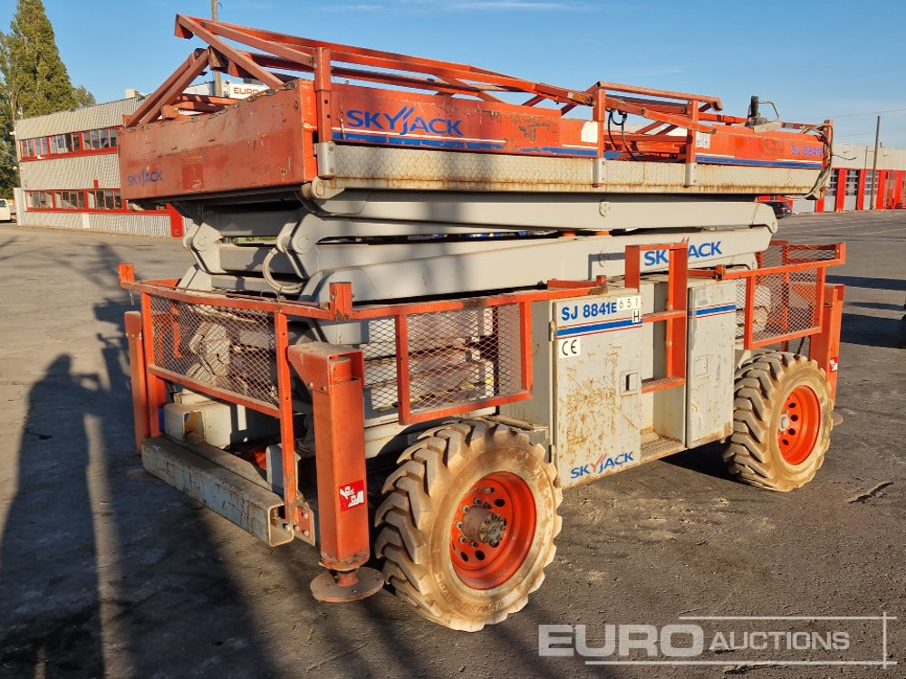2006 SkyJack SJ8841 - Plataforma elevadora: foto 1 2006 SkyJack SJ8841 - Plataforma elevadora: foto 1