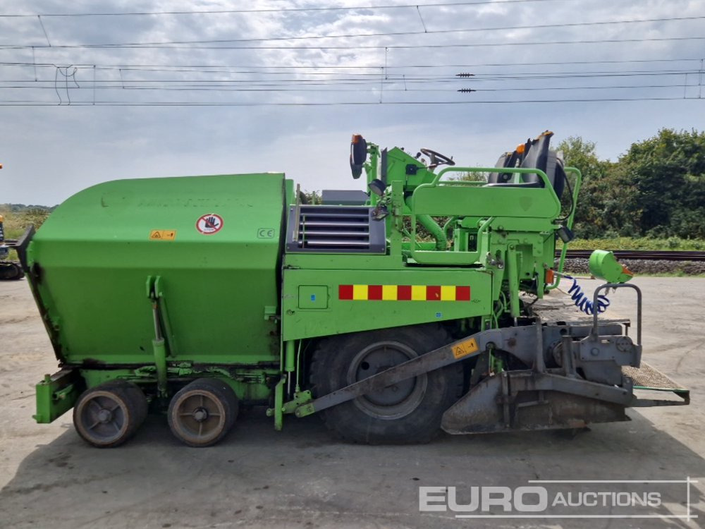 2007 CAT BB-730 - Pavimentadora de asfalto: foto 2 2007 CAT BB-730 - Pavimentadora de asfalto: foto 2