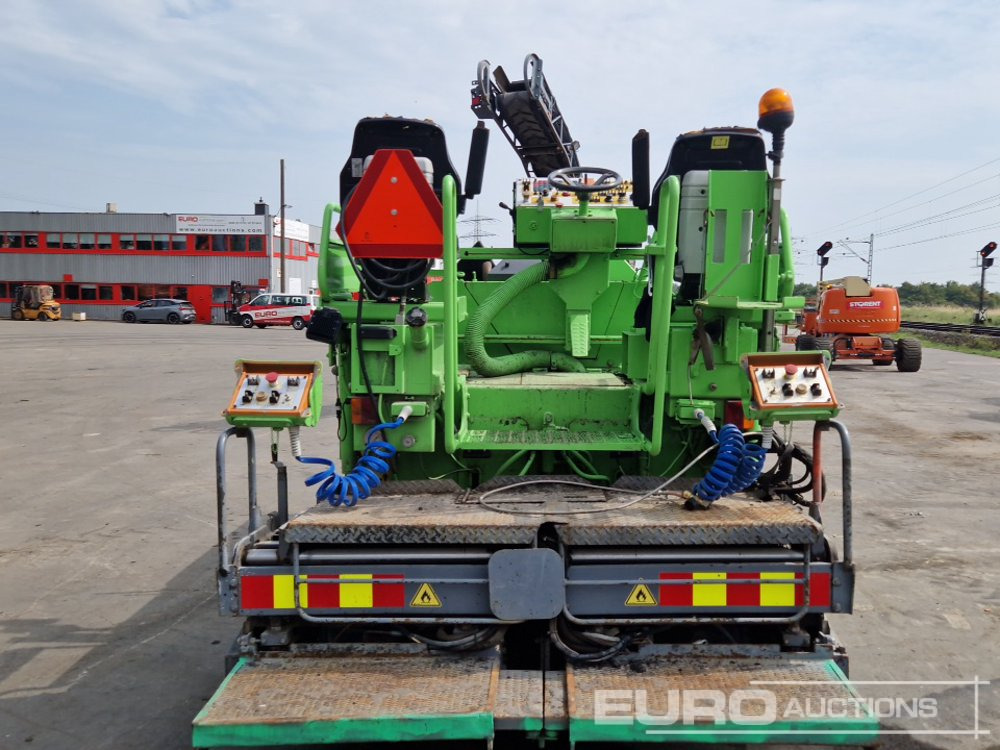 2007 CAT BB-730 - Pavimentadora de asfalto: foto 4 2007 CAT BB-730 - Pavimentadora de asfalto: foto 4
