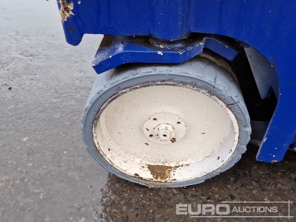 Plataforma elevadora 2011 Haulotte Compact 10: foto 10