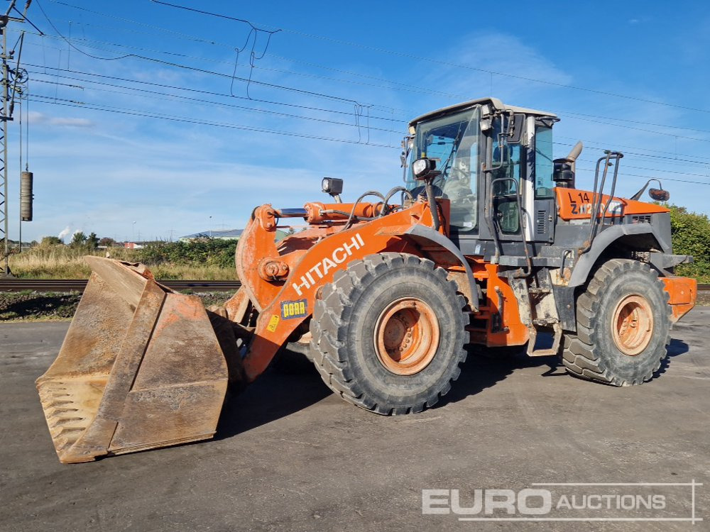 2011 Hitachi ZW250 - Cargadora de ruedas: foto 1 2011 Hitachi ZW250 - Cargadora de ruedas: foto 1