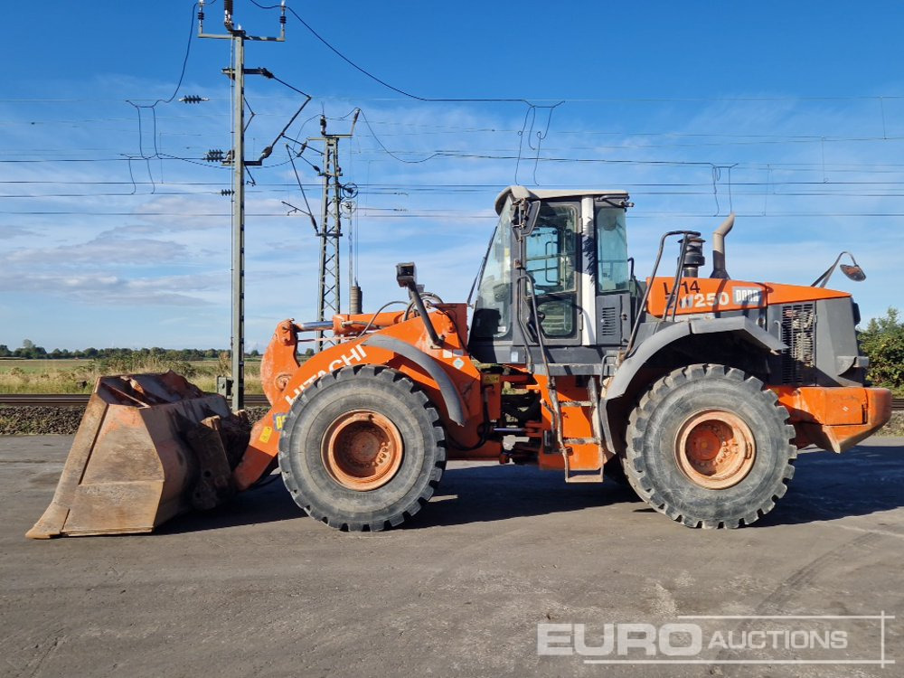2011 Hitachi ZW250 - Cargadora de ruedas: foto 2 2011 Hitachi ZW250 - Cargadora de ruedas: foto 2