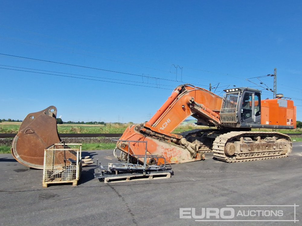 2011 Hitachi ZX670LCH-3 - Excavadora de cadenas: foto 1 2011 Hitachi ZX670LCH-3 - Excavadora de cadenas: foto 1