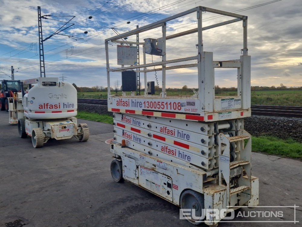 2012 Genie GS-3232 - Plataforma de tijeras: foto 2 2012 Genie GS-3232 - Plataforma de tijeras: foto 2