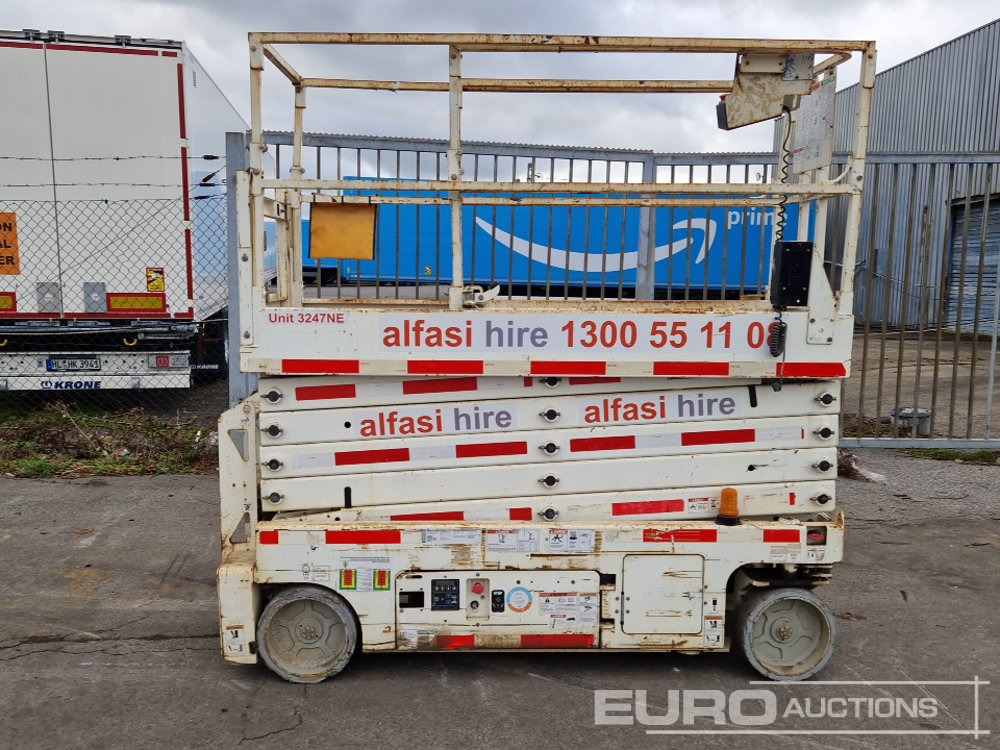 2013 Genie GS-3232 - Plataforma de tijeras: foto 2 2013 Genie GS-3232 - Plataforma de tijeras: foto 2