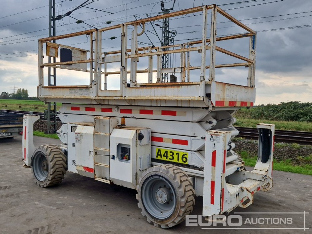 2013 Genie GS4390RT - Plataforma elevadora: foto 3 2013 Genie GS4390RT - Plataforma elevadora: foto 3